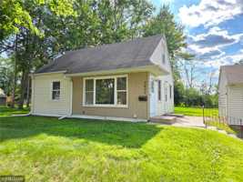 featured image of 5607 Regent Ave N #NA