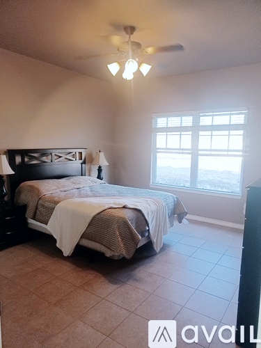 503 E Tullos St #B - Photo 6 of 9