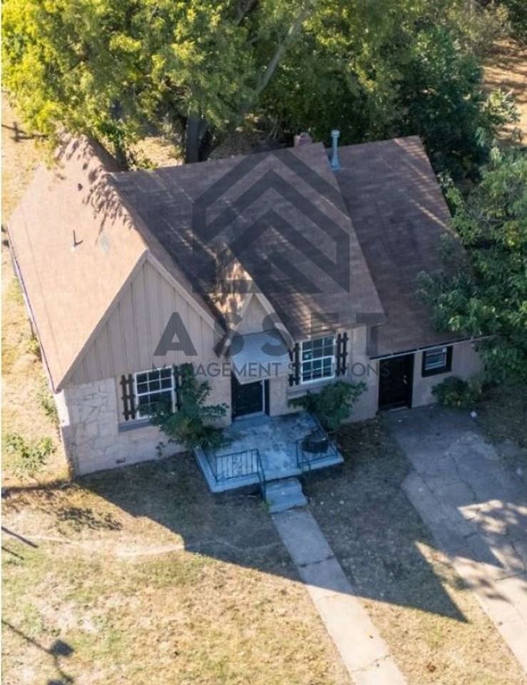 912 Sw 35th St - Photo 3 of 27