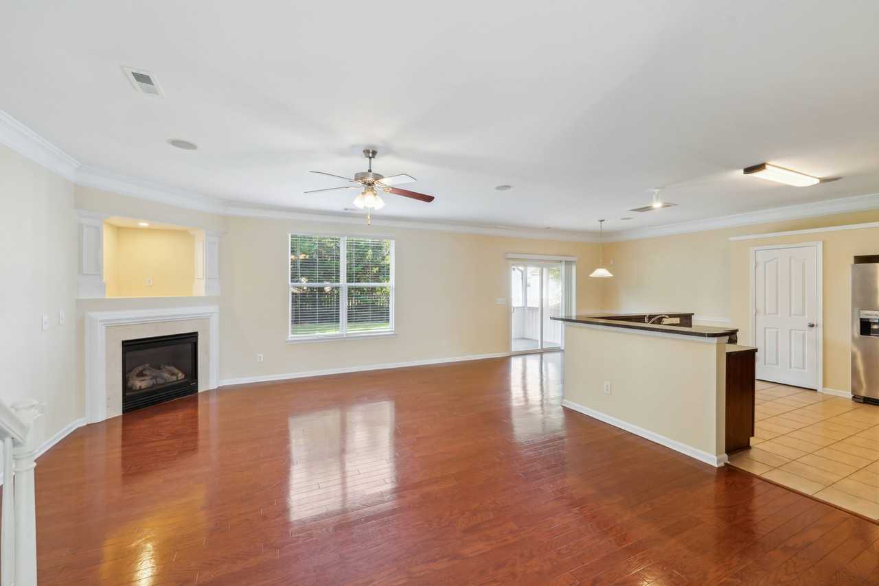 9520 Mintworth Ave #NA - Photo 3 of 31