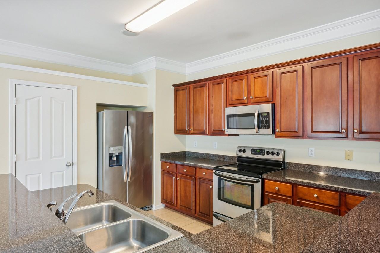 9520 Mintworth Ave #NA - Photo 6 of 31