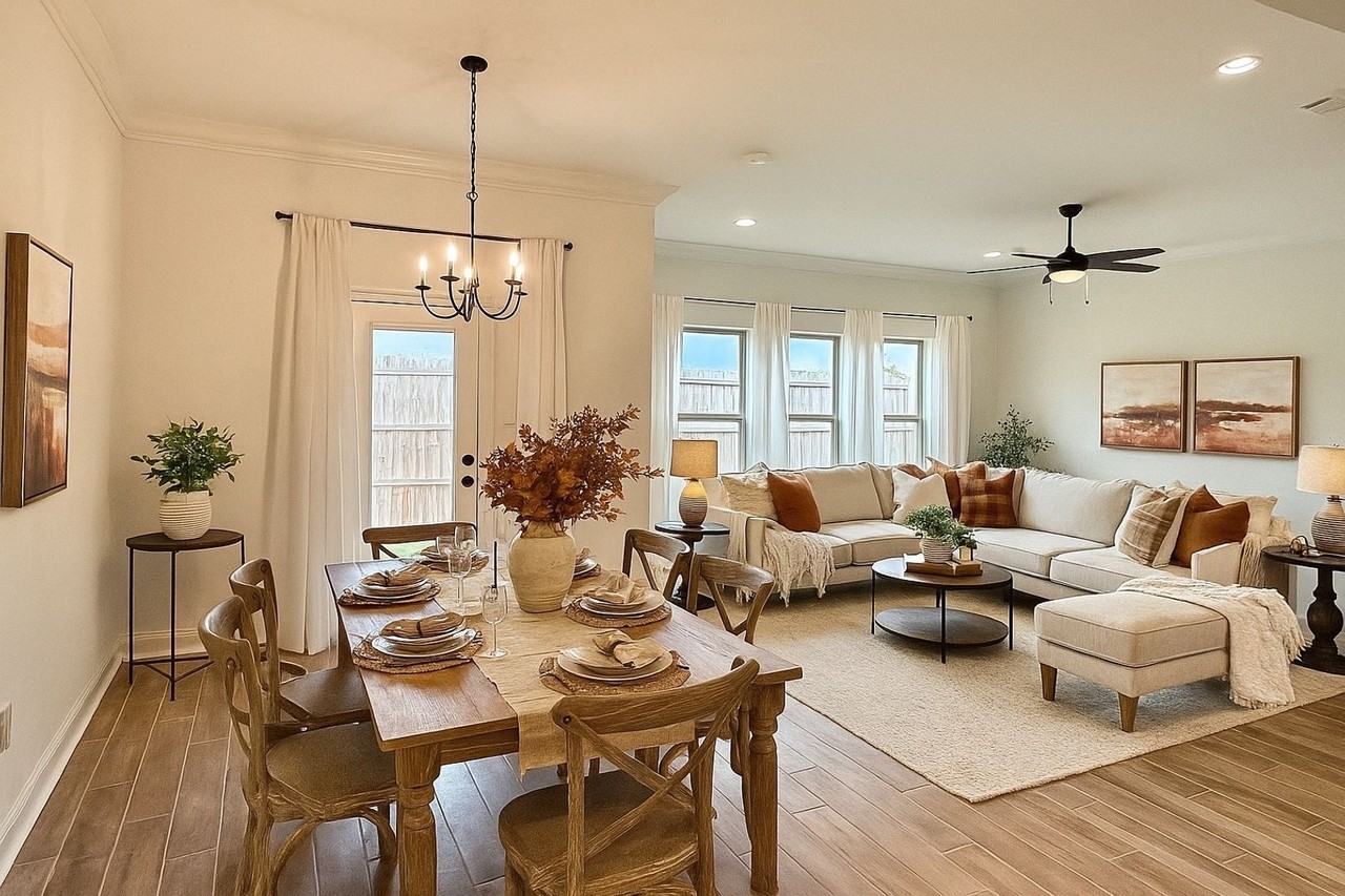 38486 Queen St - Photo 2 of 16