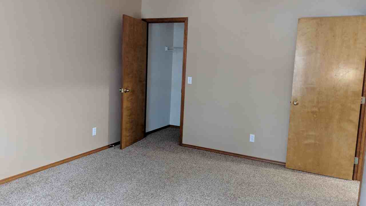 Loretta Ln #6214 - Photo 2 of 14