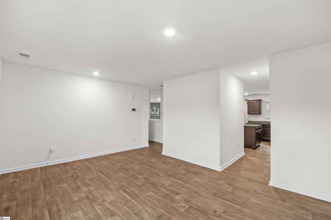 213 Sweetgrass Ln #NA - Photo 2 of 19