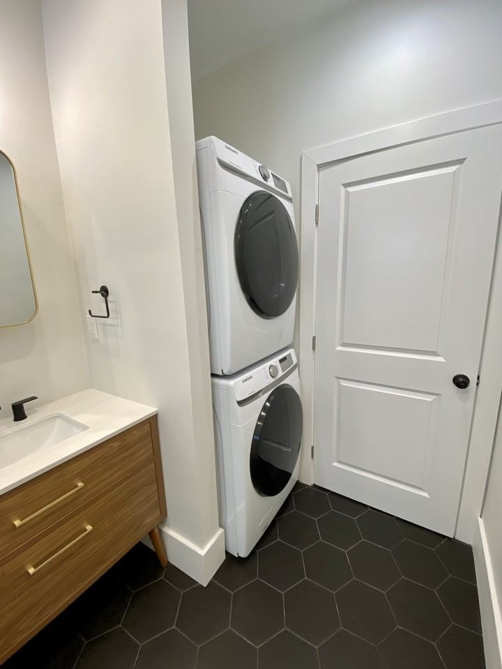 3705 Arlington Ave #NA - Photo 6 of 13