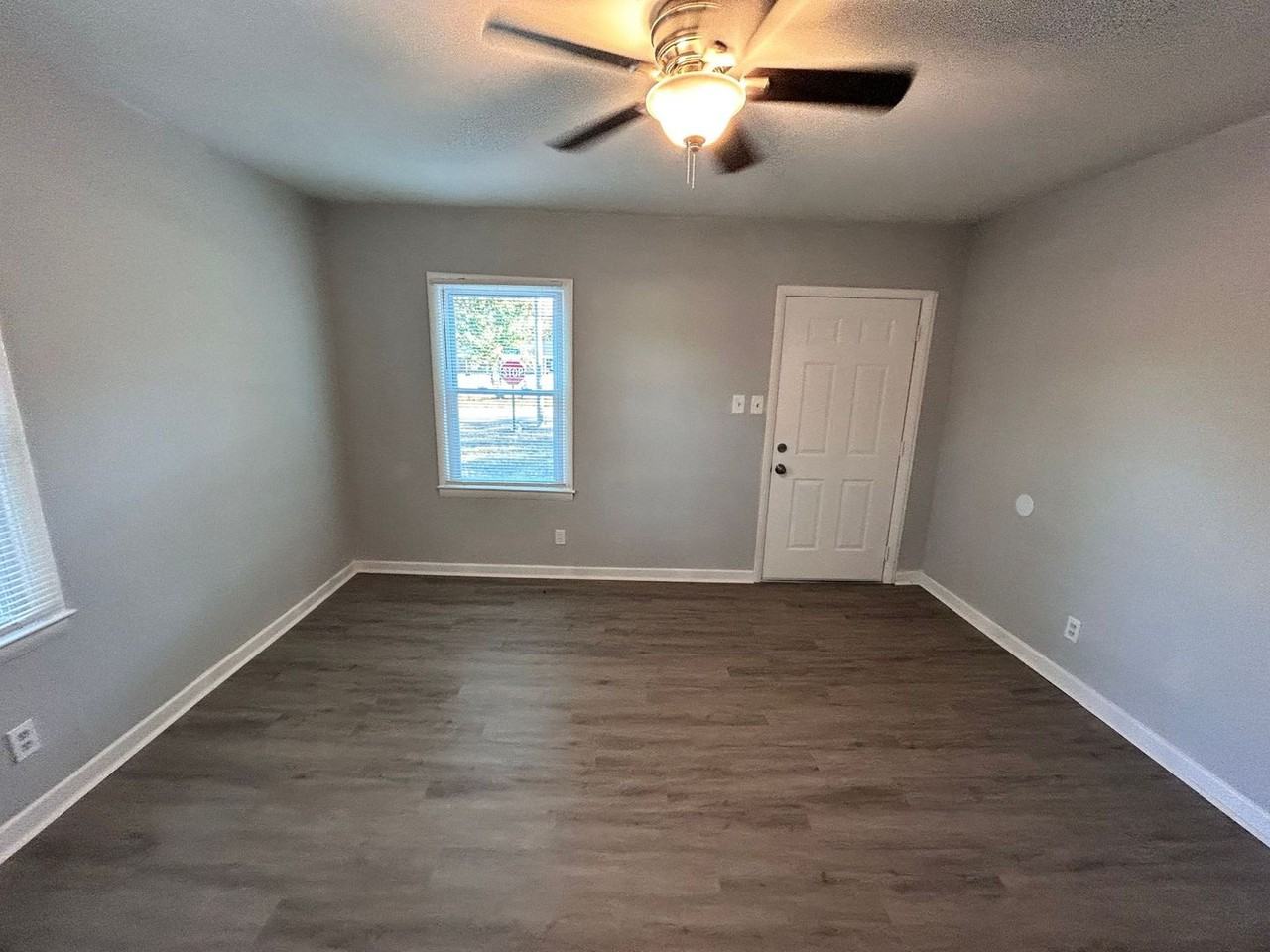 412 Oates St - Photo 7 of 7