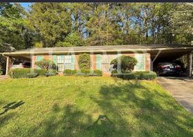 featured image of 203 203 Mathis Dr NW & 313A Chateau Dr