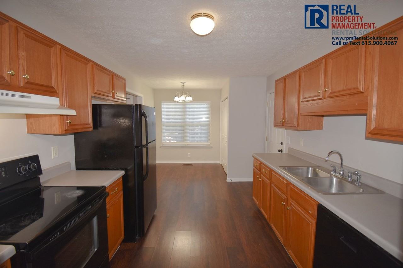 2090 Bolden Drive - Photo 7 of 22