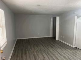 featured image of 102 Navaho Ct