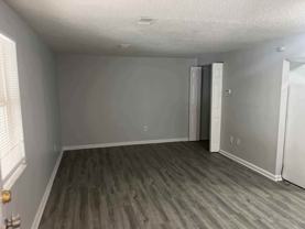 102 Navaho Court - Photo 1 of 1