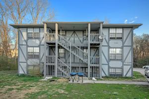 featured image of 7109 Orchard Ct