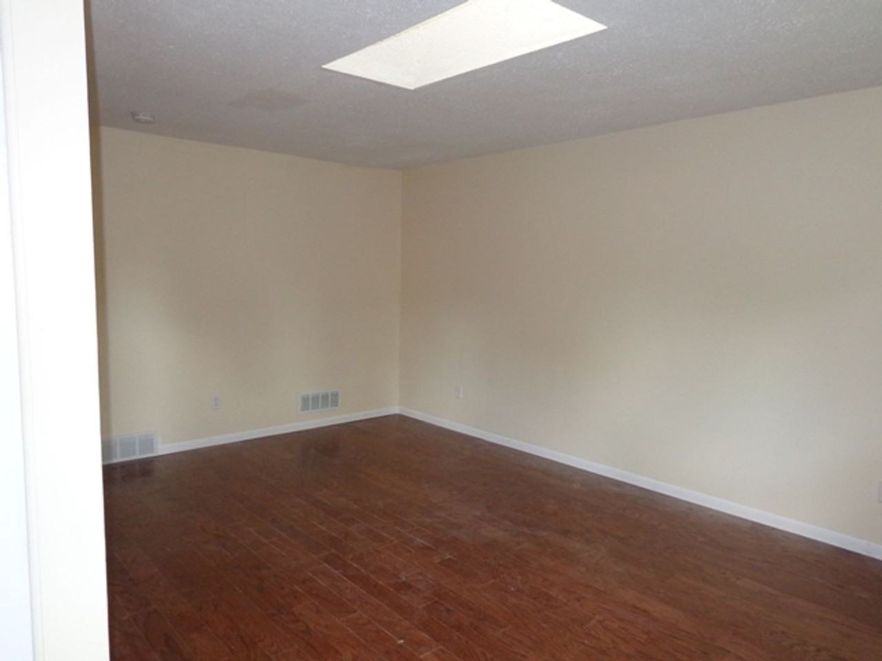 2514 Lipton Road - Photo 3 of 9