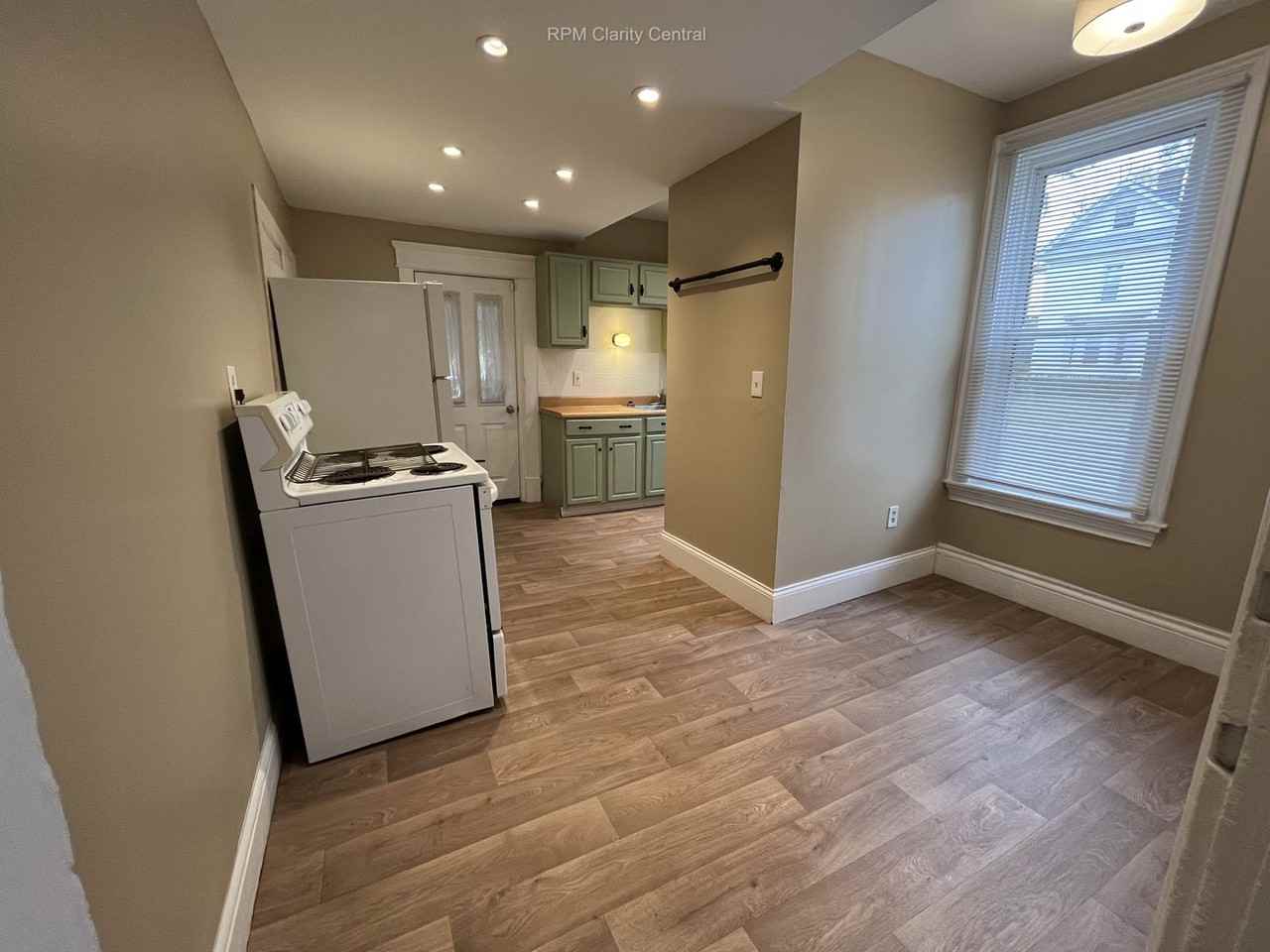 23 23 N Vine St - 23 N Vine - Photo 2 of 7