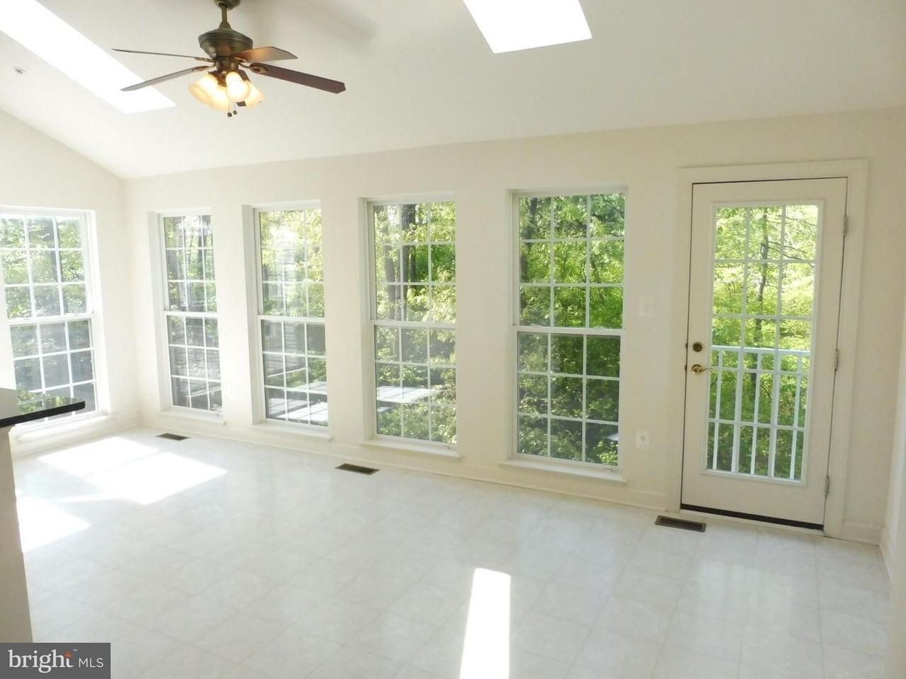 4807 River Creek Terrace - Photo 7 of 33