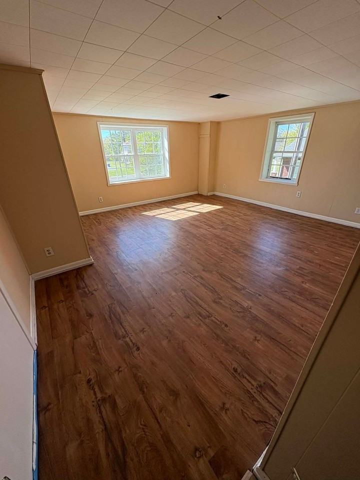 525 A1 - B3 - Photo 2 of 12