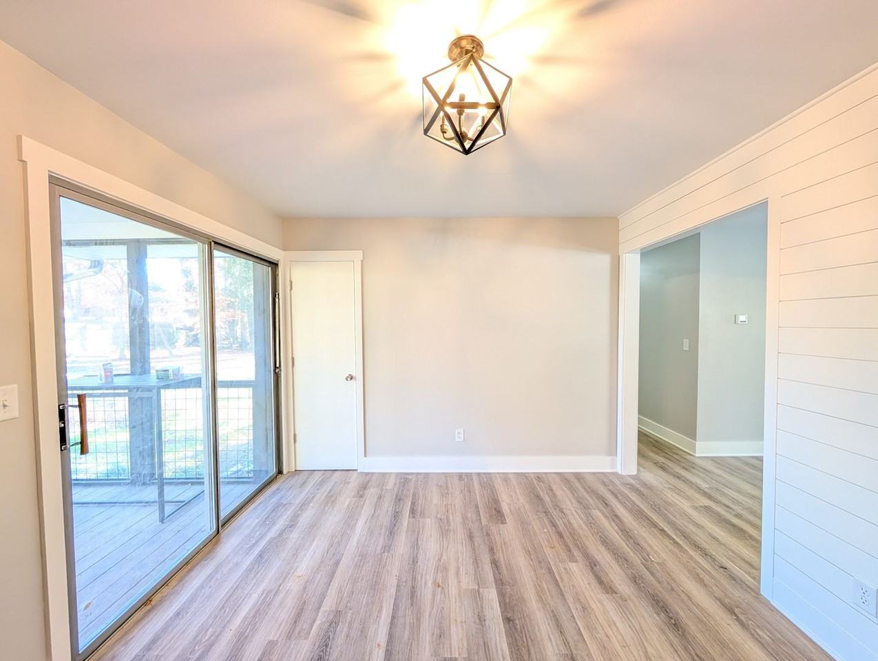 10 North Hudson Lane - Photo 7 of 21