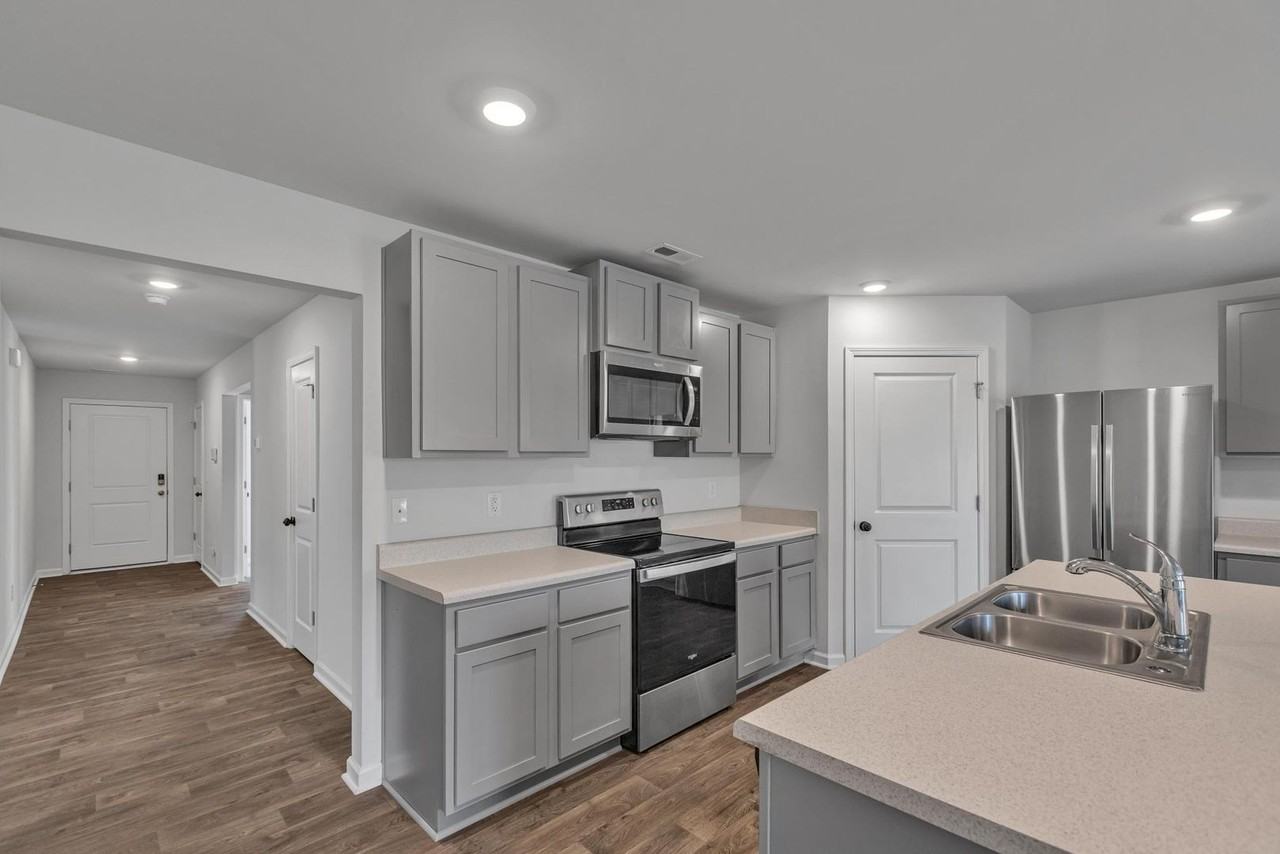 113 Cassidy Ln - Photo 7 of 24