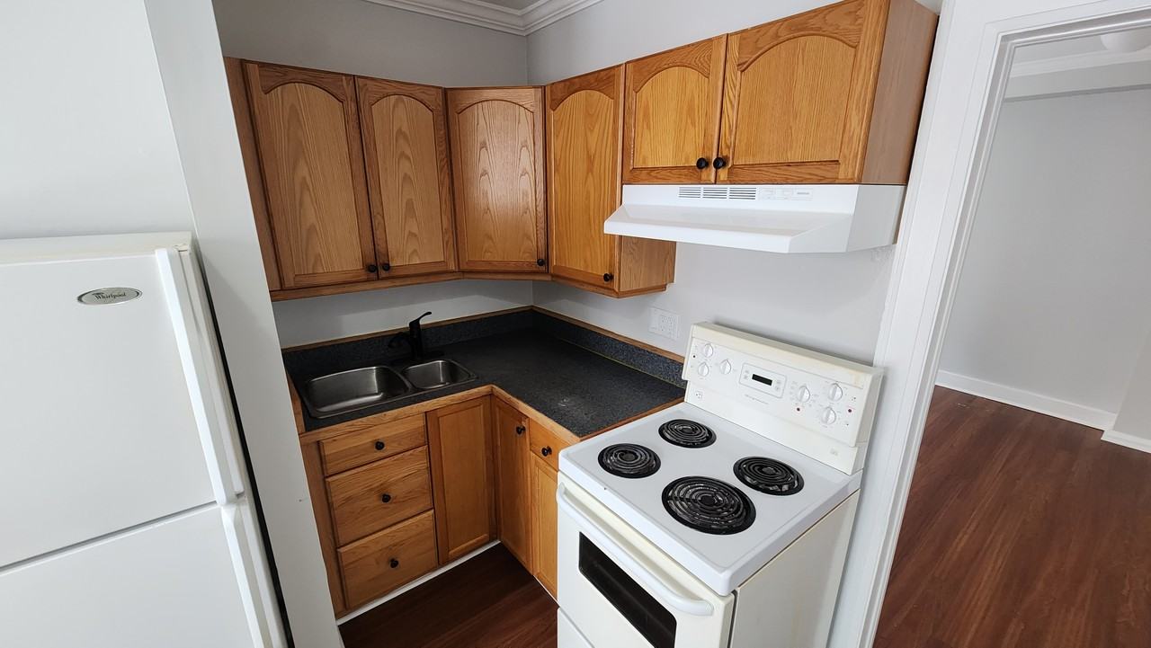 24 Mulcaster Street #24A - Photo 7 of 10