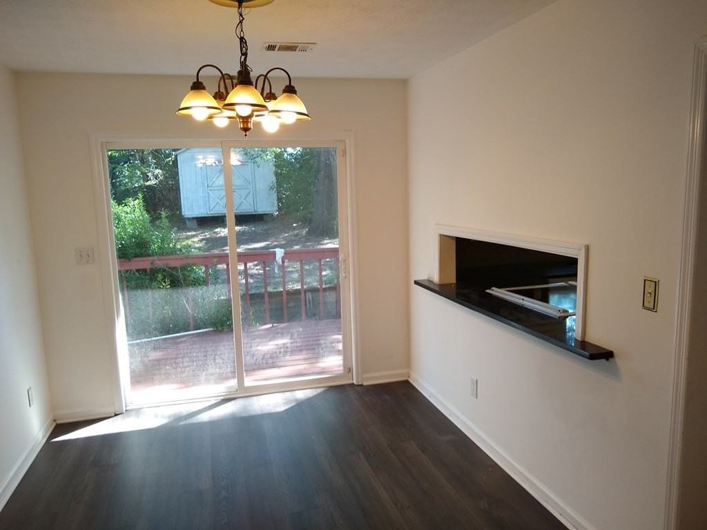 5409 Shanna Court - Photo 4 of 11