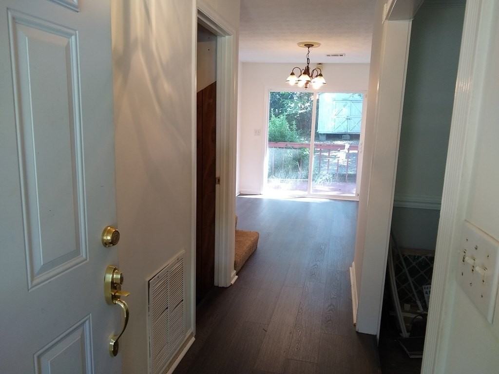 5409 Shanna Court - Photo 5 of 11