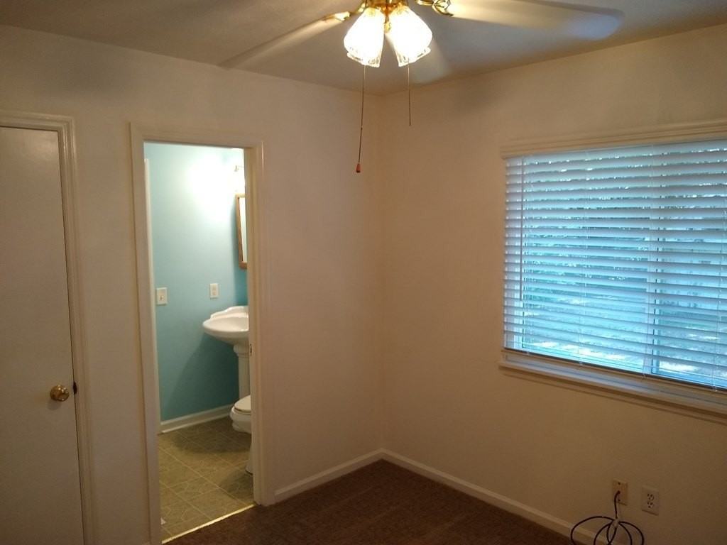 5409 Shanna Court - Photo 7 of 11