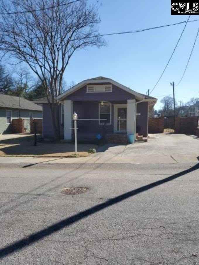 700 Chester St - Photo 4 of 23