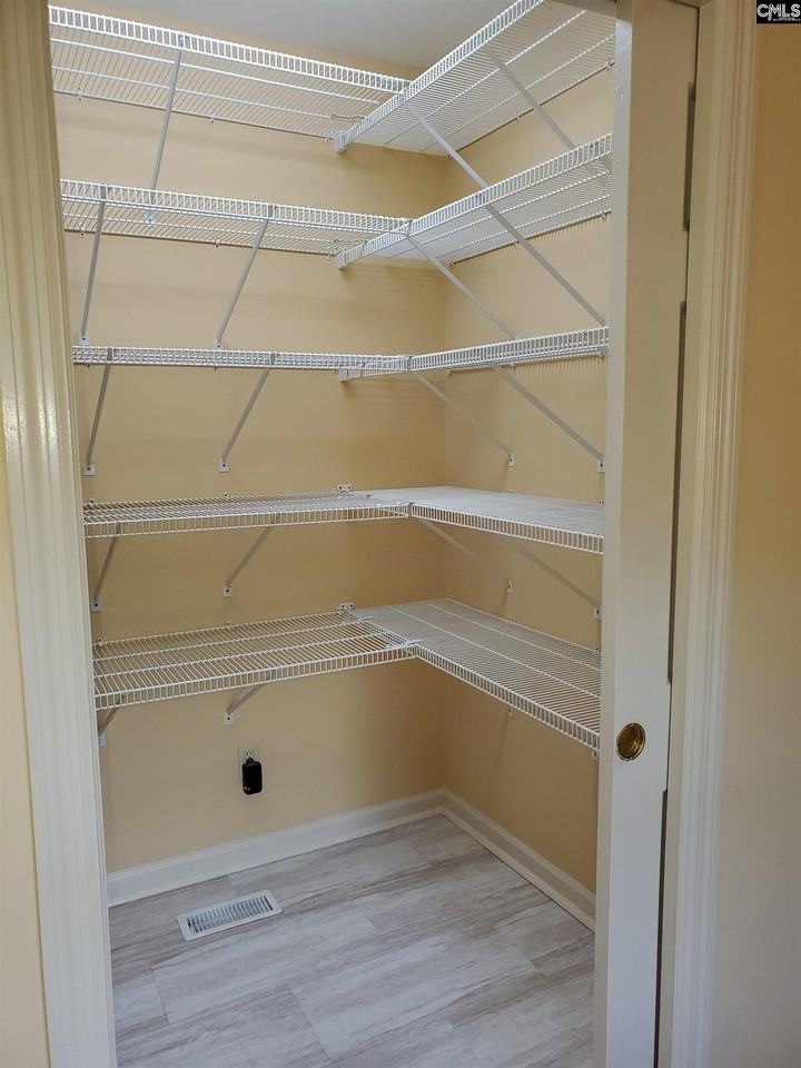 700 Chester St - Photo 7 of 23