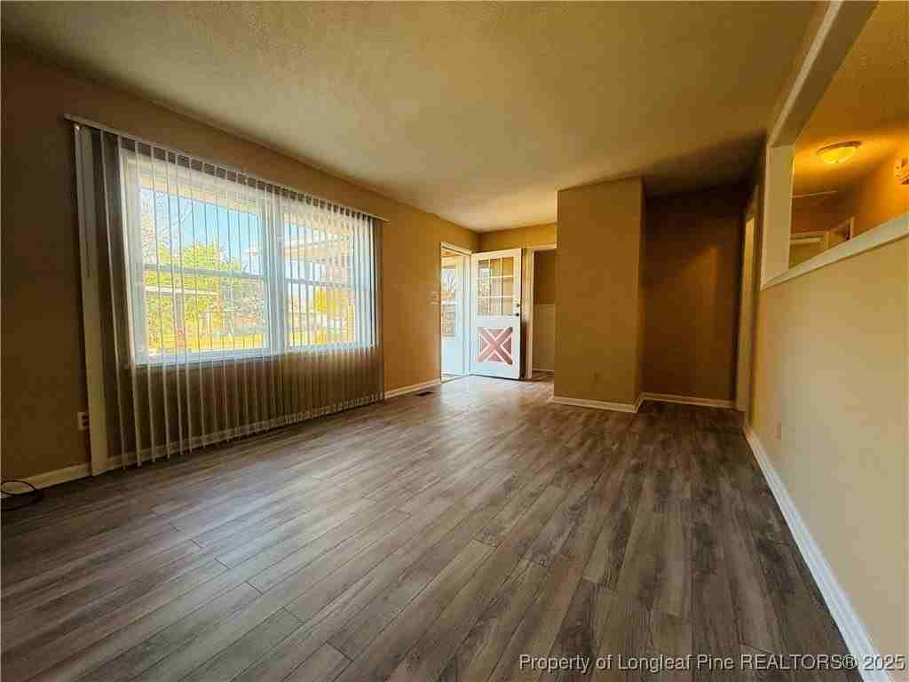 611 Reggie Court - Photo 5 of 20