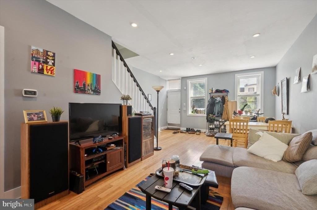 1126 S 15th St - Photo 3 of 16