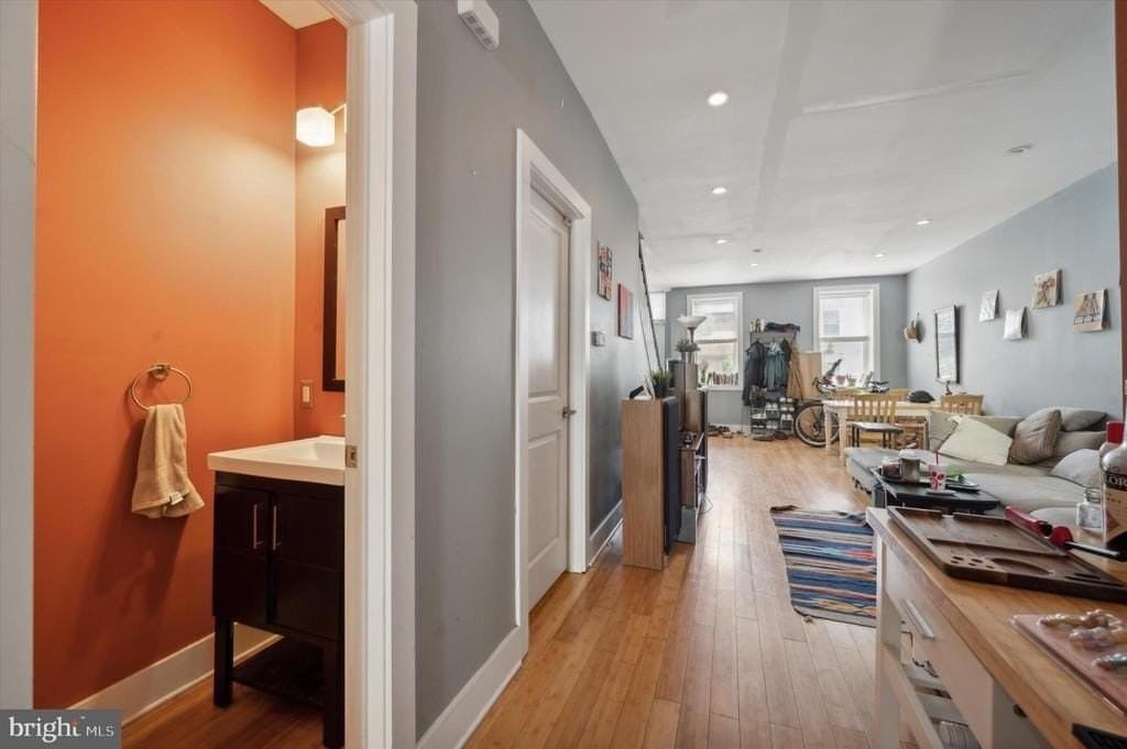 1126 S 15th St - Photo 7 of 16