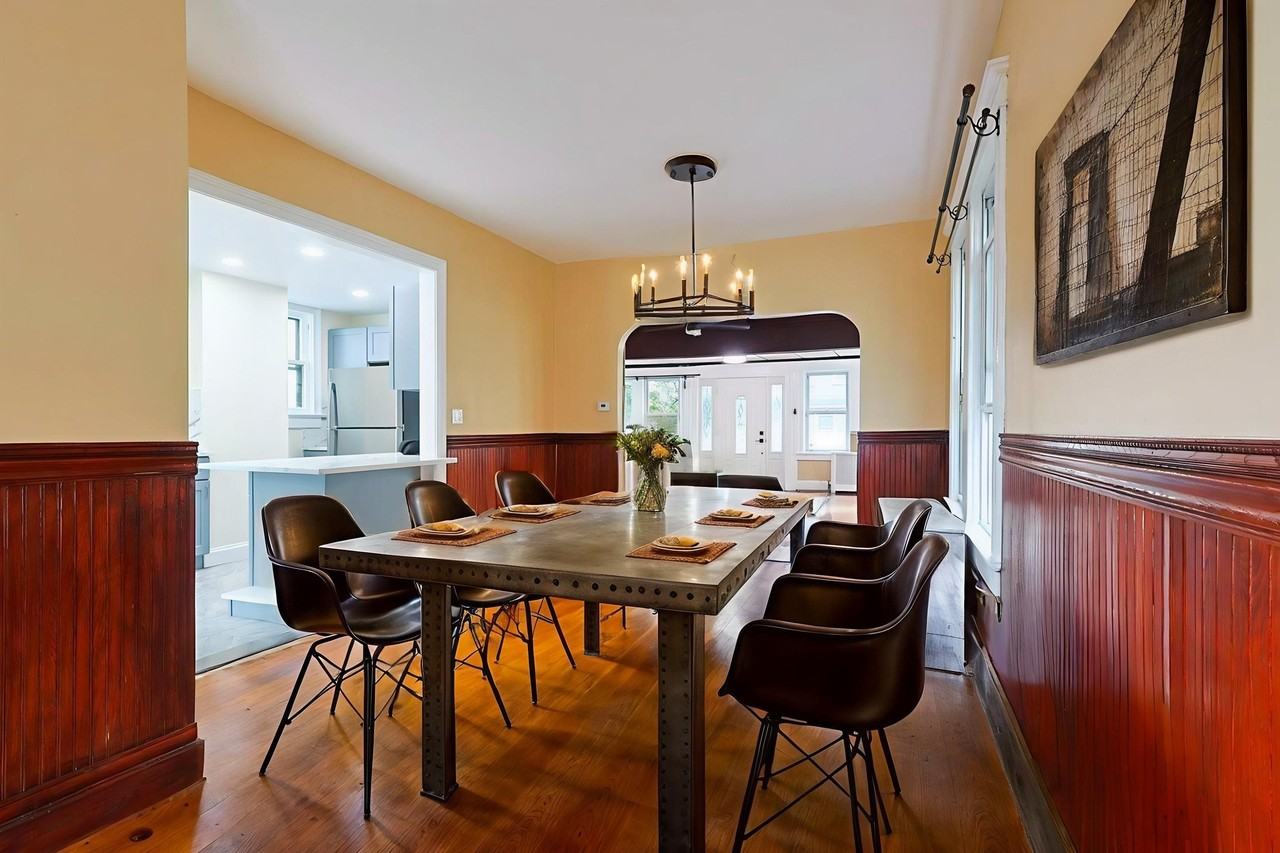 711 74th St - Photo 7 of 29