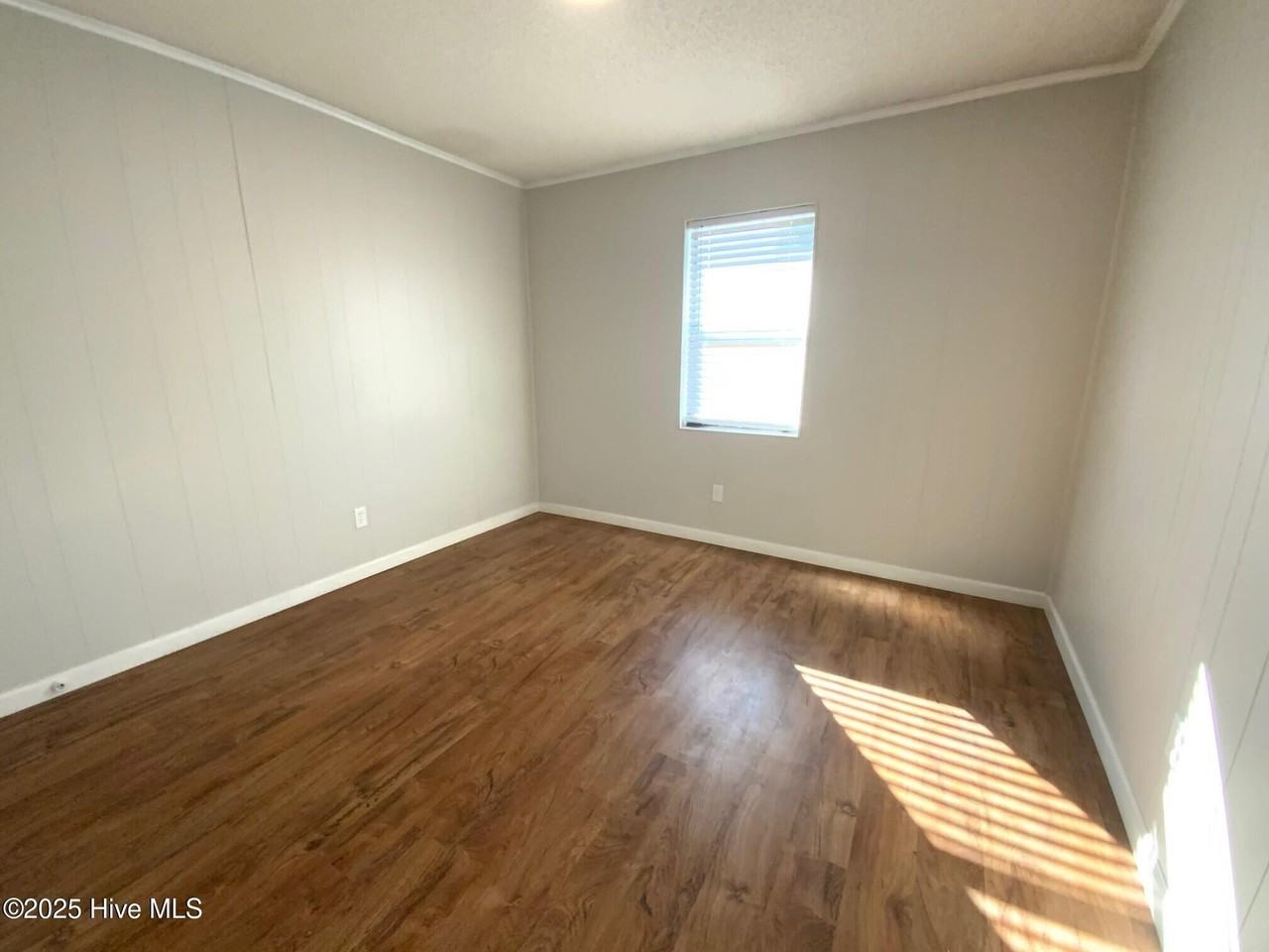 100 Ravenwood Drive #D - Photo 7 of 9