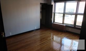 846 W Montrose Ave #504 - Photo 1 of 1