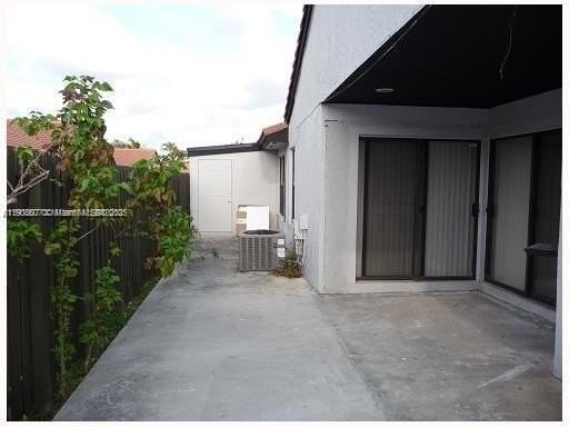 4860 Sw 152nd Pl #F92 - Photo 4 of 6