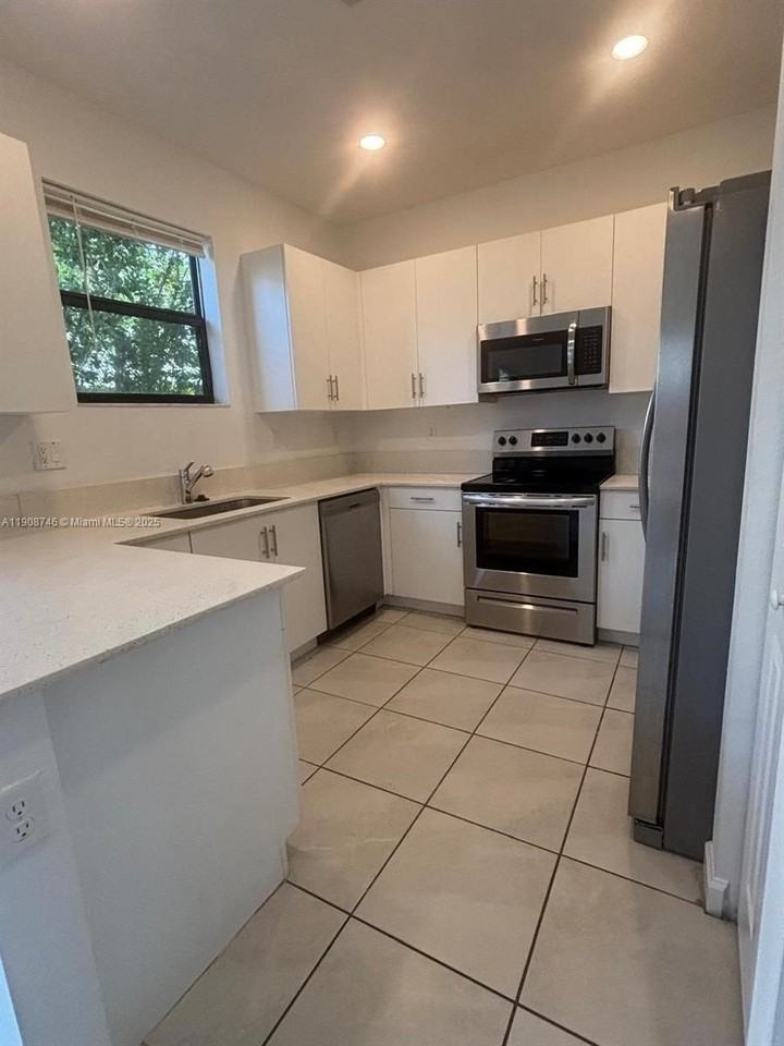 24601 Southwest 119th Avenue #24601