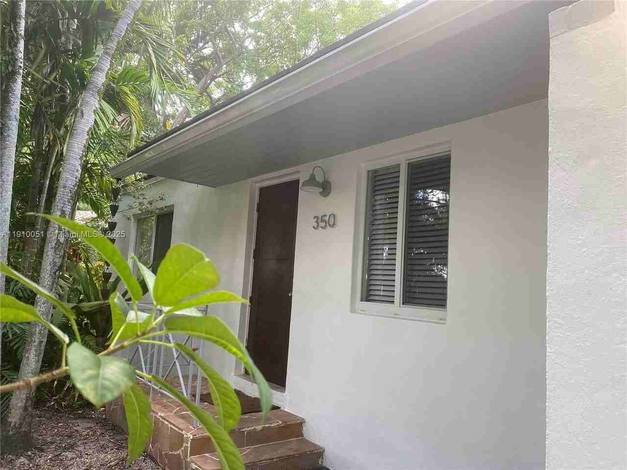 350 Hibiscus Dr #350 - Photo 6 of 30