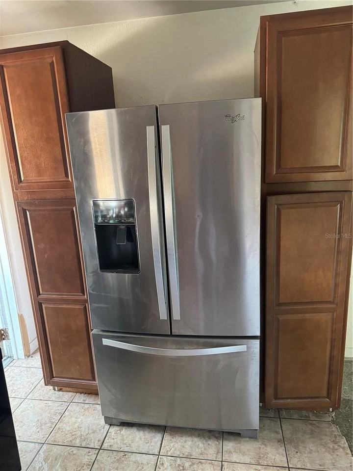 412 73rd Ave - Photo 2 of 28