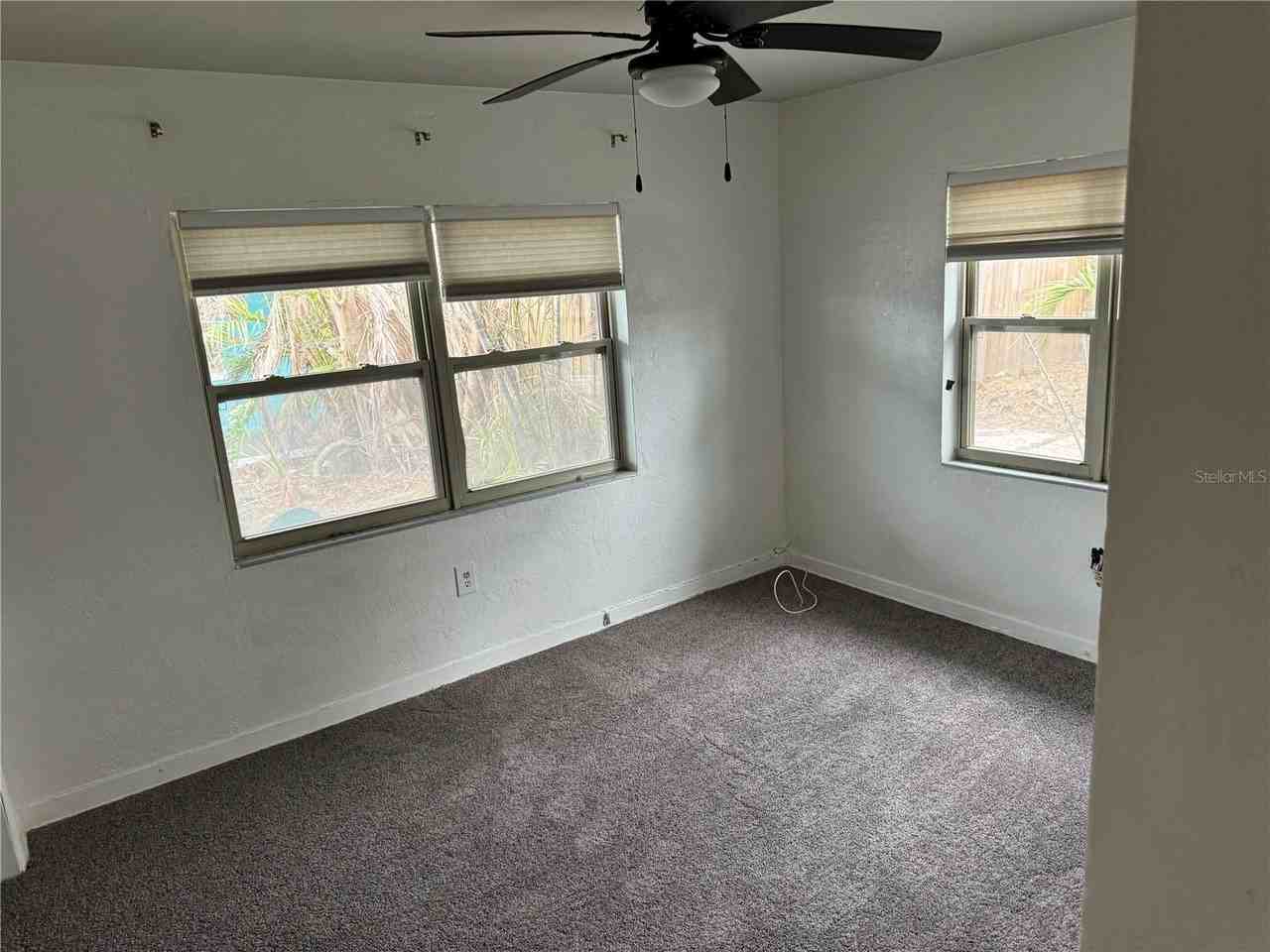 412 73rd Ave - Photo 6 of 28