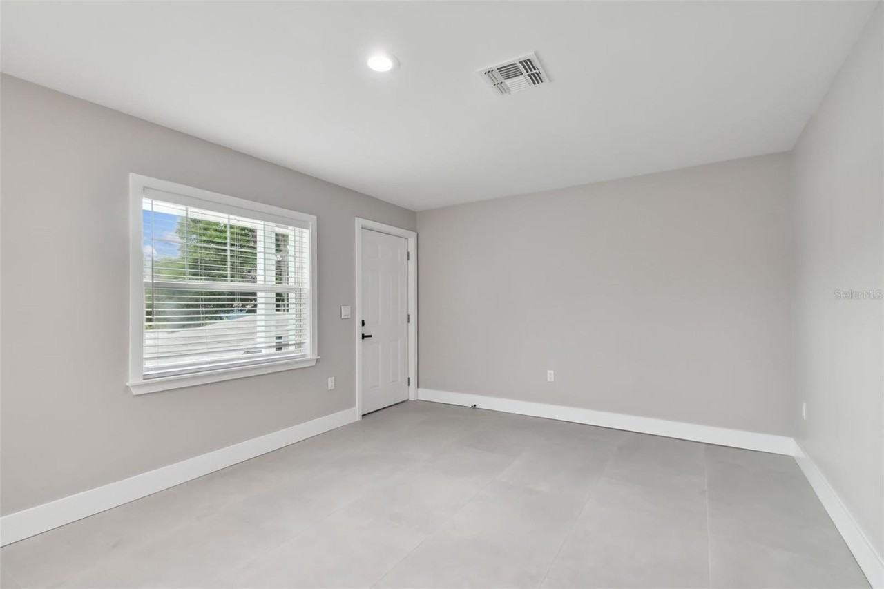 2933 5th Ave S - Photo 6 of 23