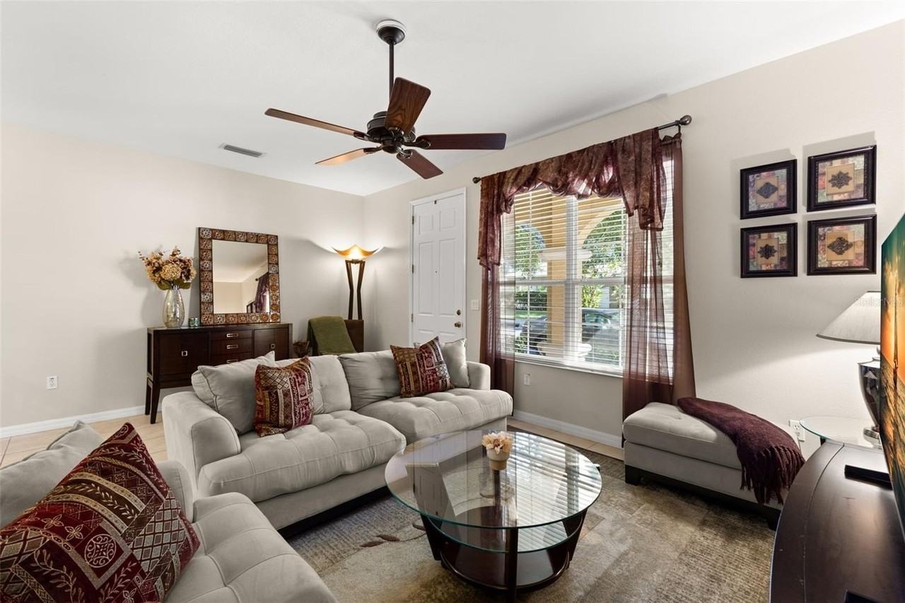 14114 Oakham St - Photo 5 of 34