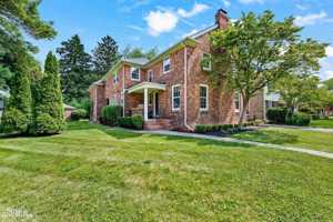 featured image of 276 Lewiston Rd