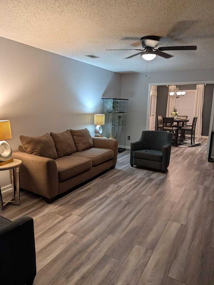 Forsyth St - Photo 5 of 7