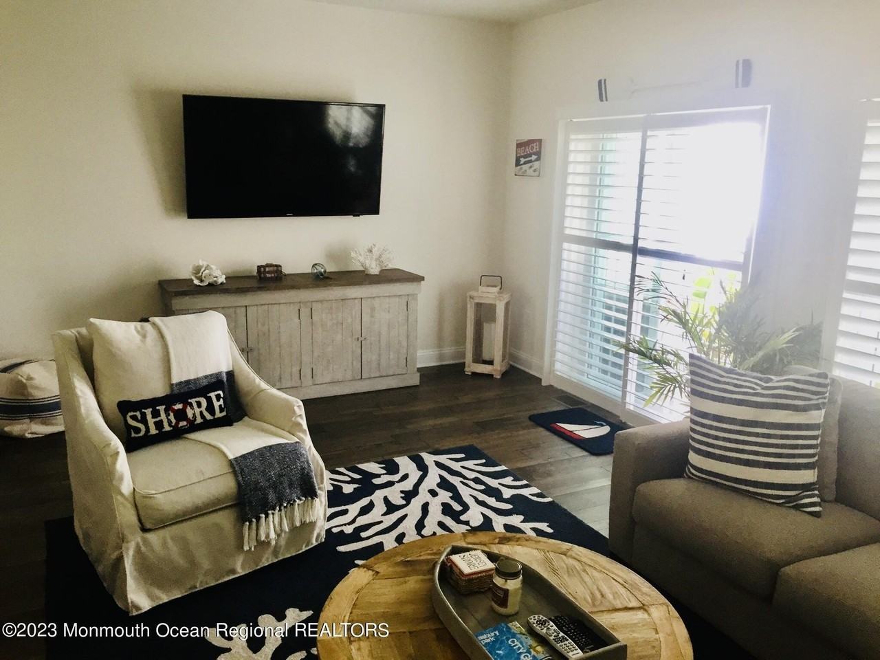 410 Sewall Ave Unit 2 #2 - Photo 6 of 19