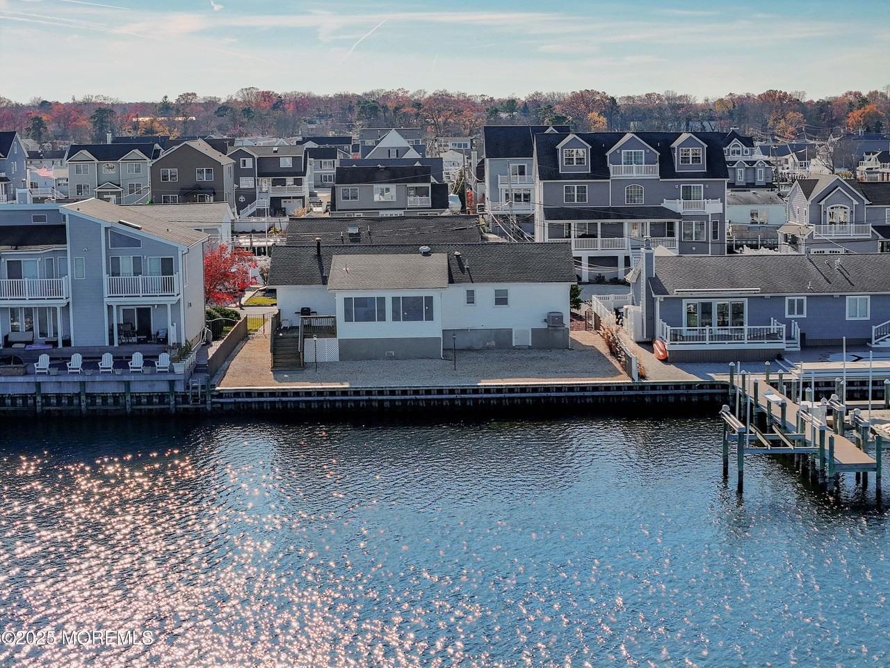 1828 Ensign Ct - Photo 5 of 36