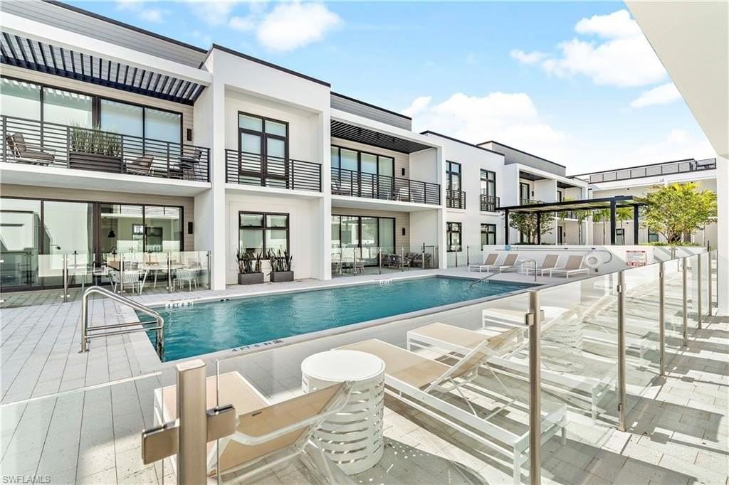 850 Central Ave #310