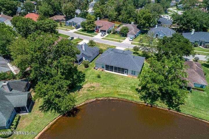 1591 Shelter Cove Dr - Photo 3 of 26