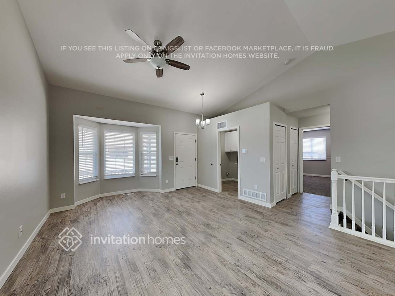 4813 Neon Way - Photo 4 of 18