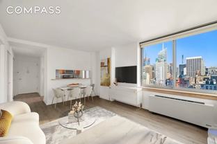 35 W 33rd St #25C - Photo 1 of 1