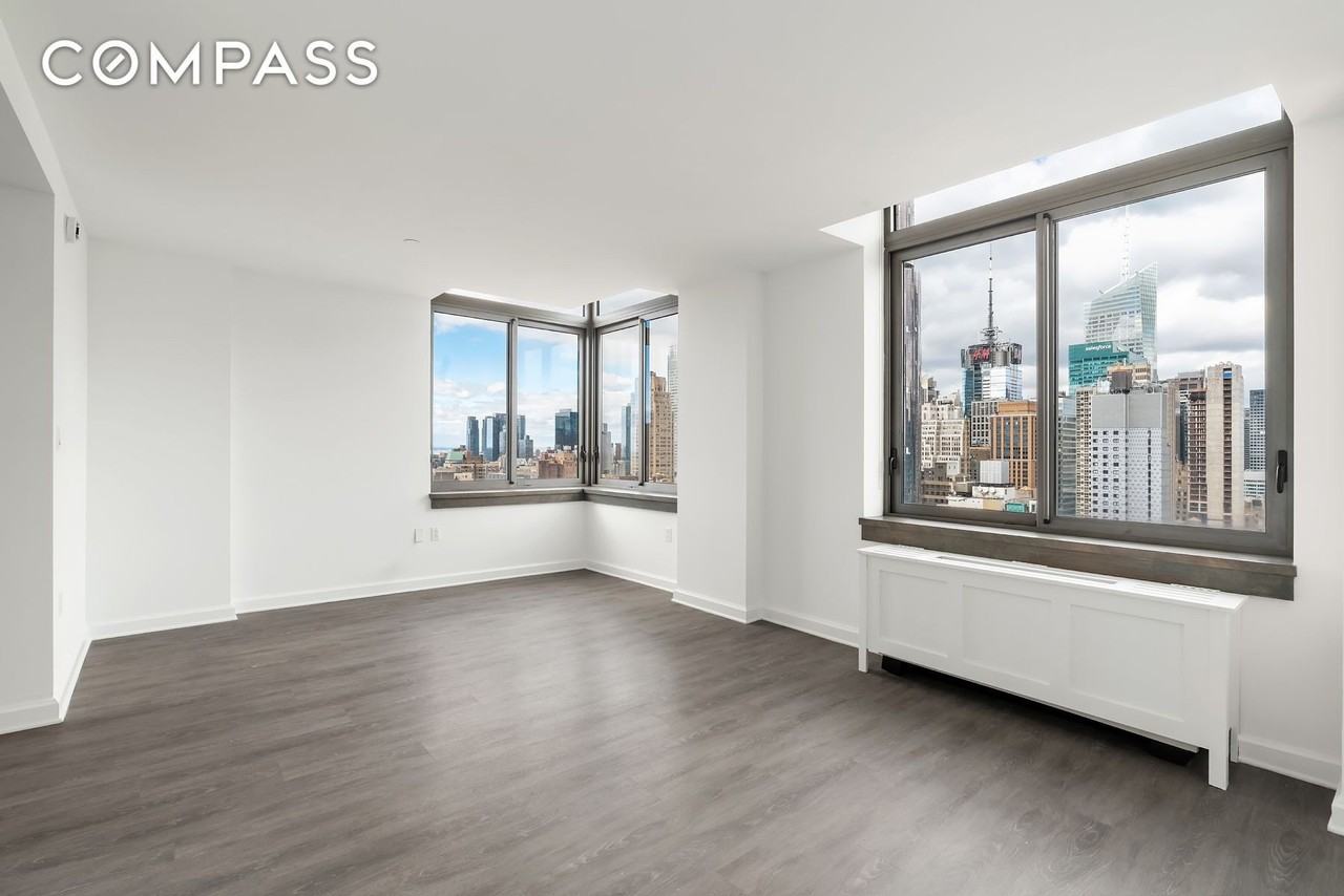 35 W 33rd St - Photo 5 of 24