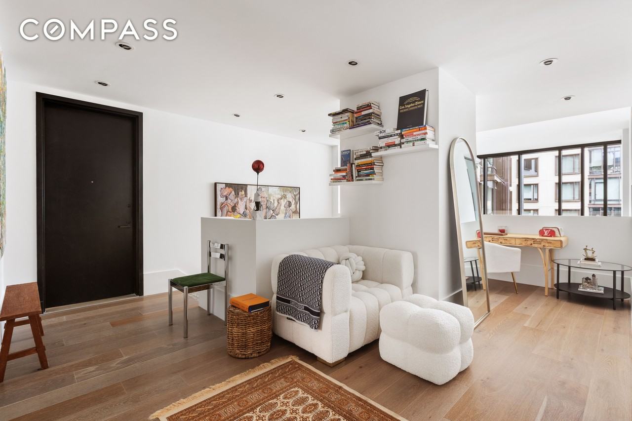 429 Kent Ave #D327 - Photo 5 of 8